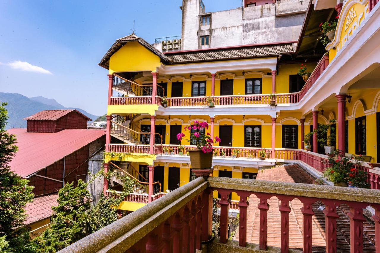 Auberge Dang Trung Hotel Sa Pa Exterior photo